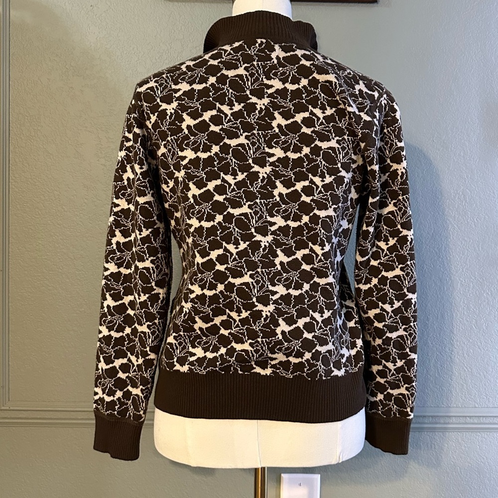 Title Nine Brown Floral Zip Up - Picture 2 of 9
